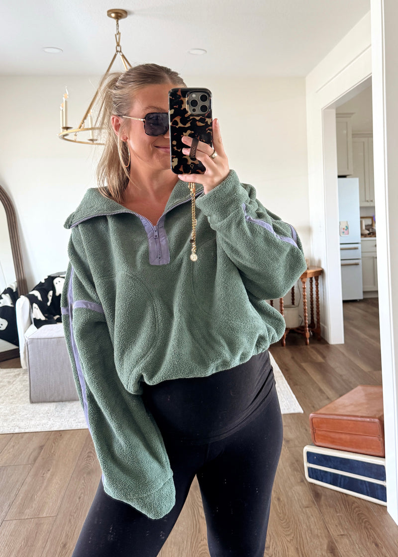 Colbie Pullover