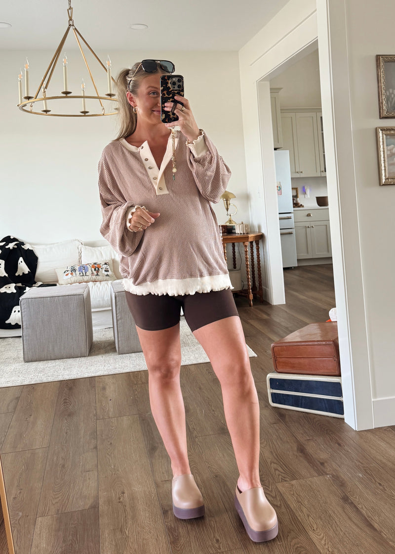 Reese Ribbed Henley Pullover