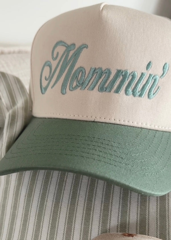 Mommin’ Hat
