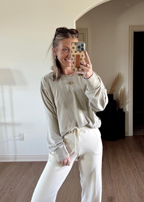 Taya Taupe Sweatshirt