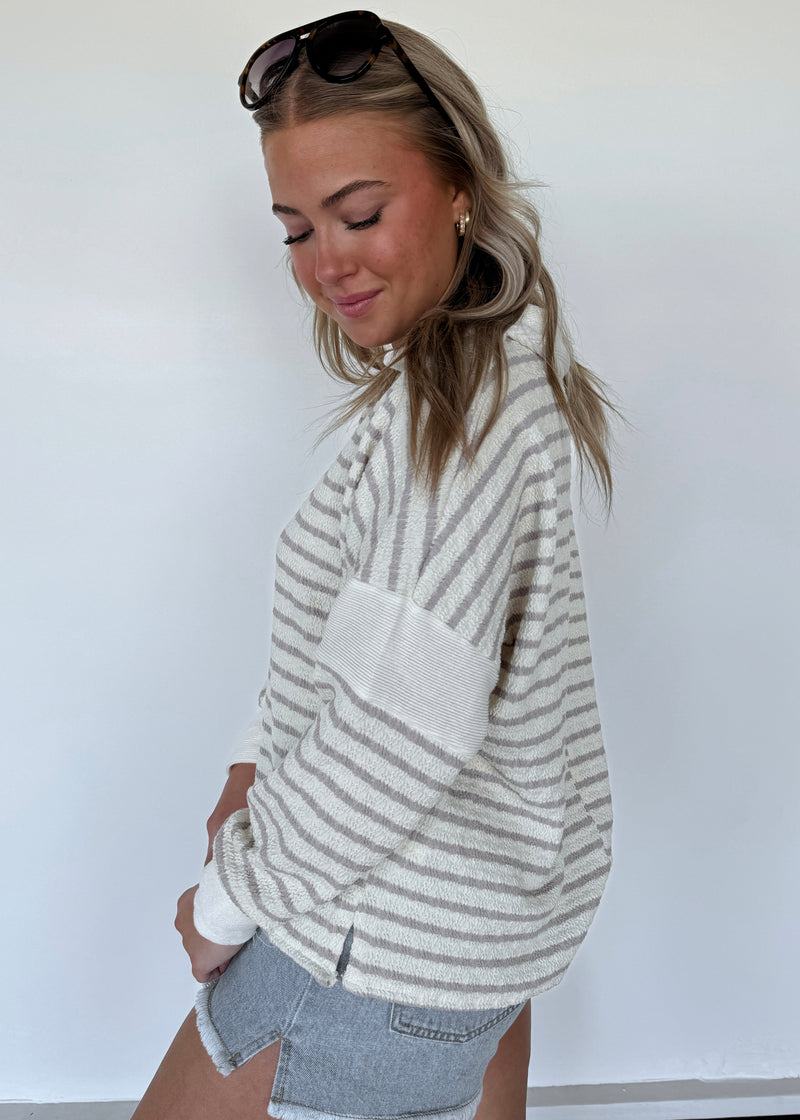 Coffee in Charleston Pullover