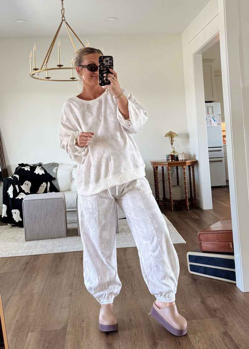 Neutral Autumn Sweatshirt