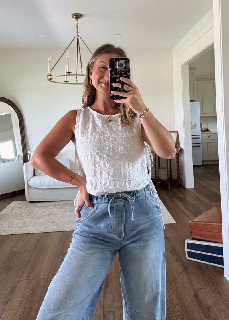 Season Classic Eyelet Tank