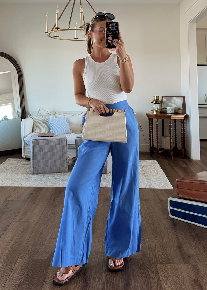 The Cool Girl Set