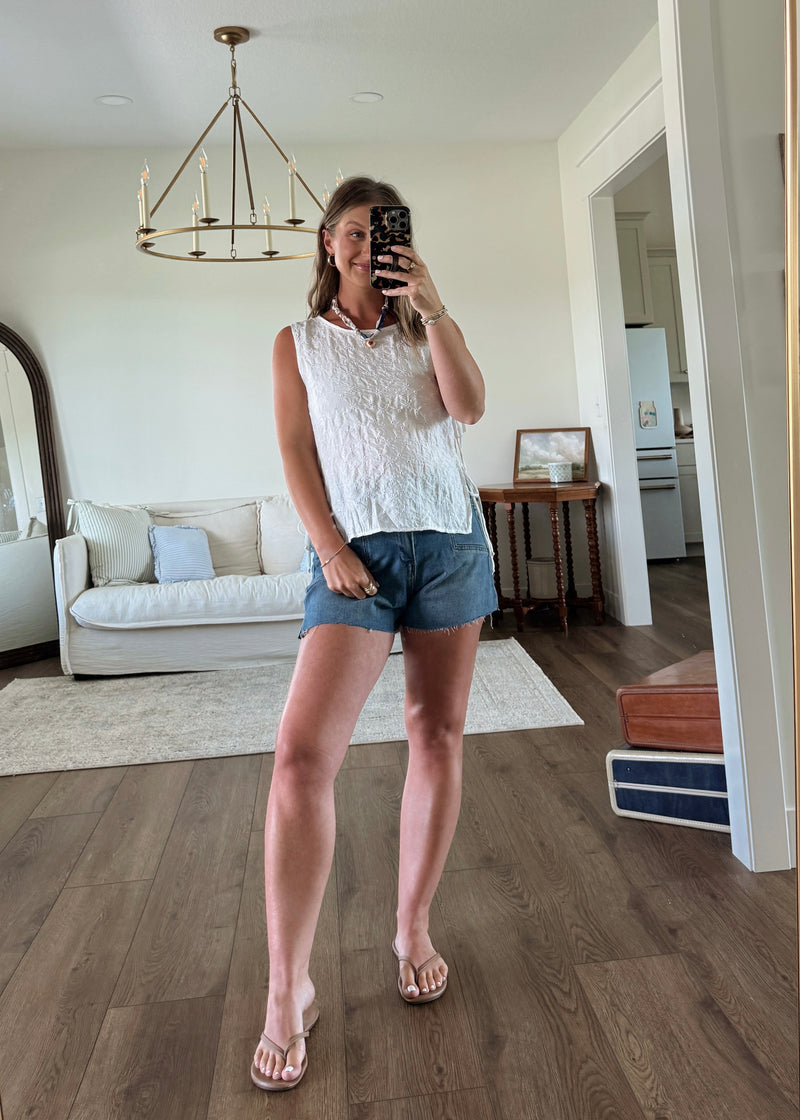 Season Classic Eyelet Tank