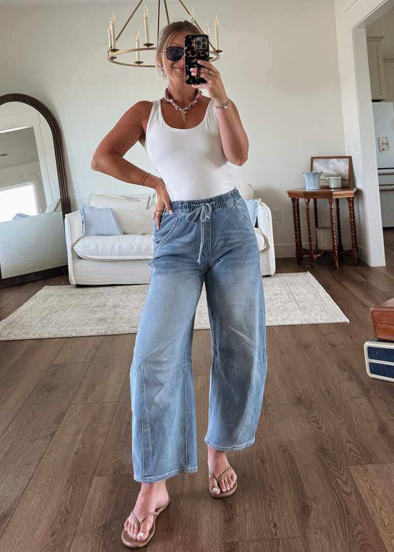 Bayside Barrel Jeans