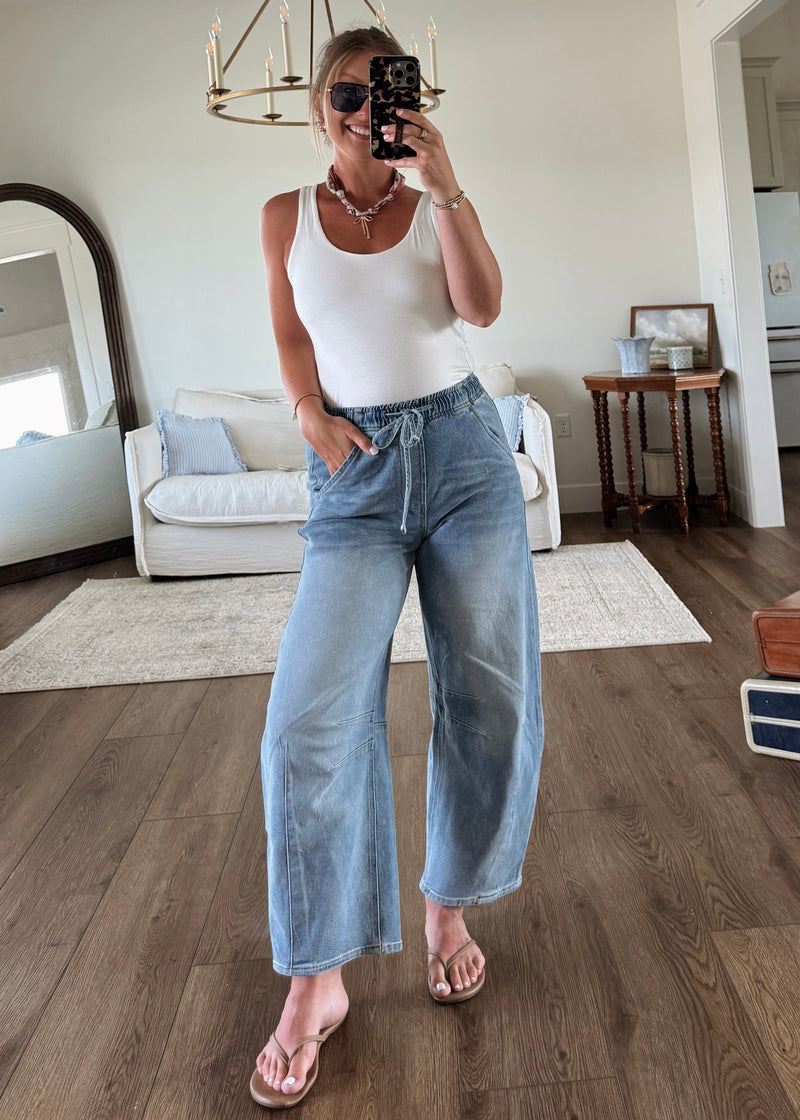 Bayside Barrel Jeans