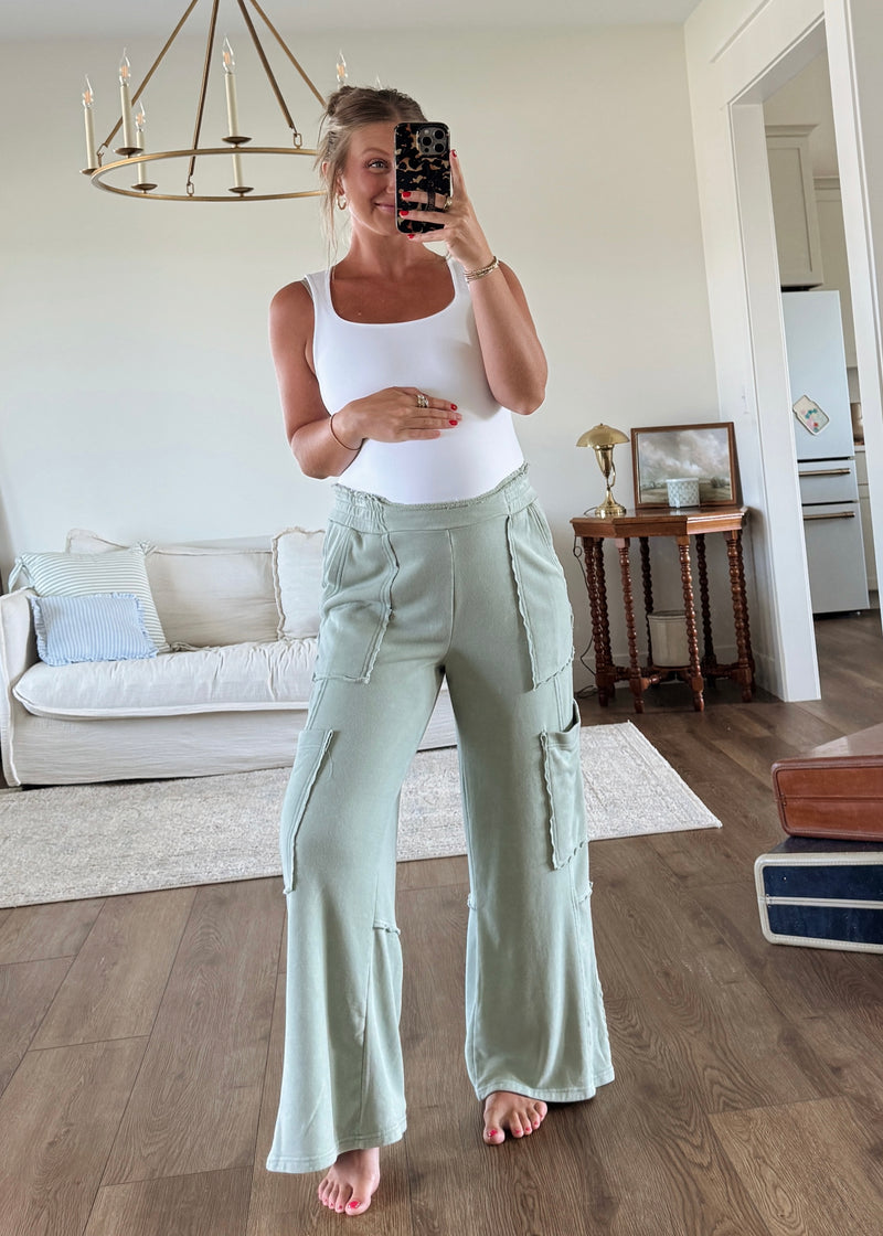Caylor Cargo Sweats- Sage Green